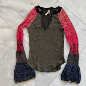 We The Free Multicolor V-Neck Sweater